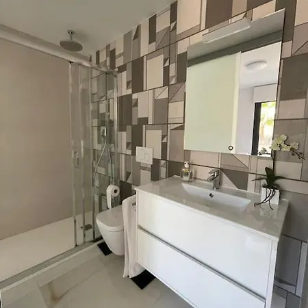 Apartment Modern 2 Bedroom-apartment In Orihuela Costa *